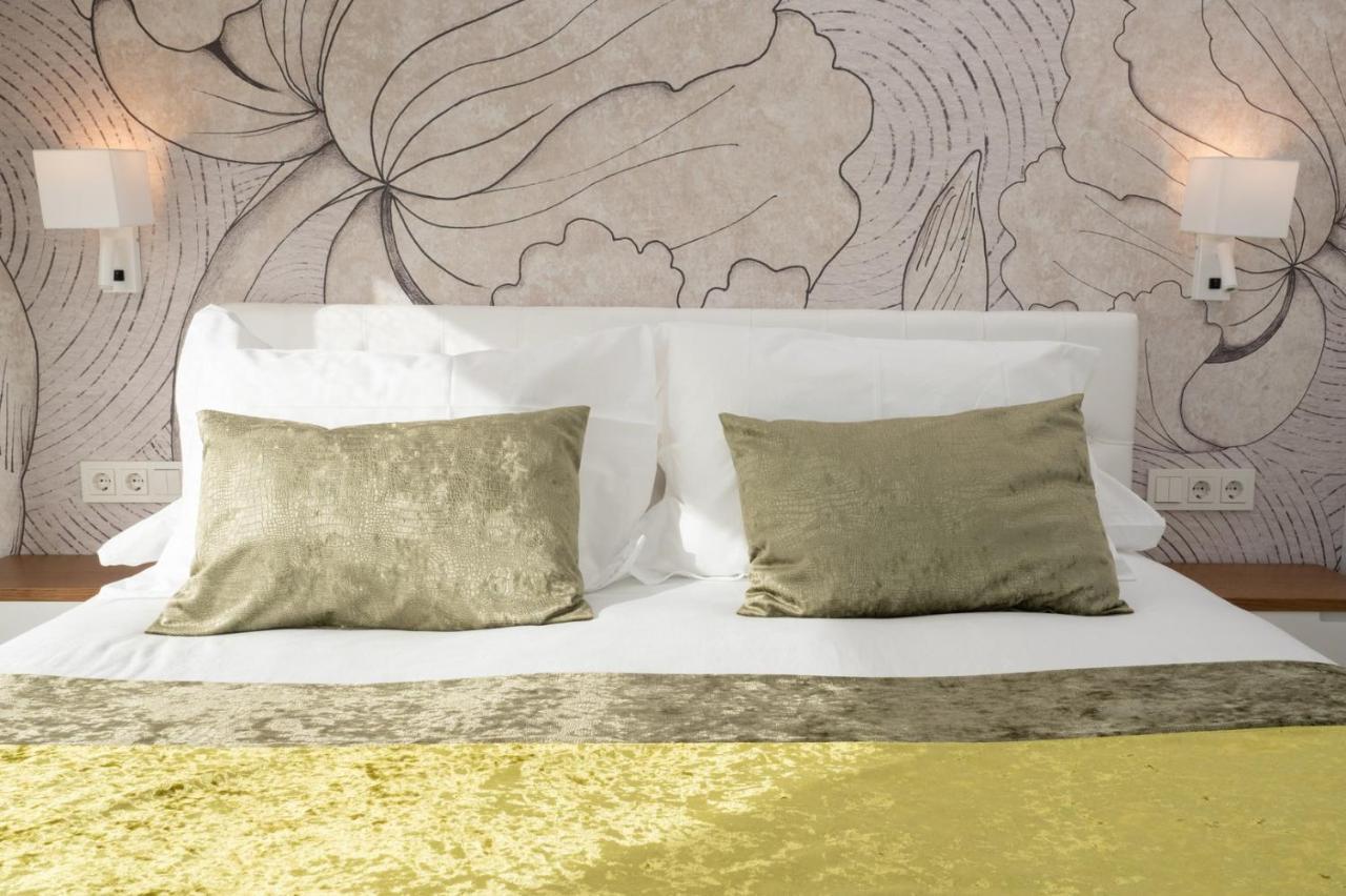 The Mirror & Luxury El Tarter
