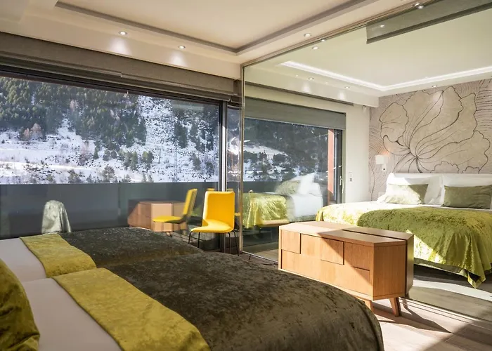 El Tarter The Mirror & Spa Luxury Apartments