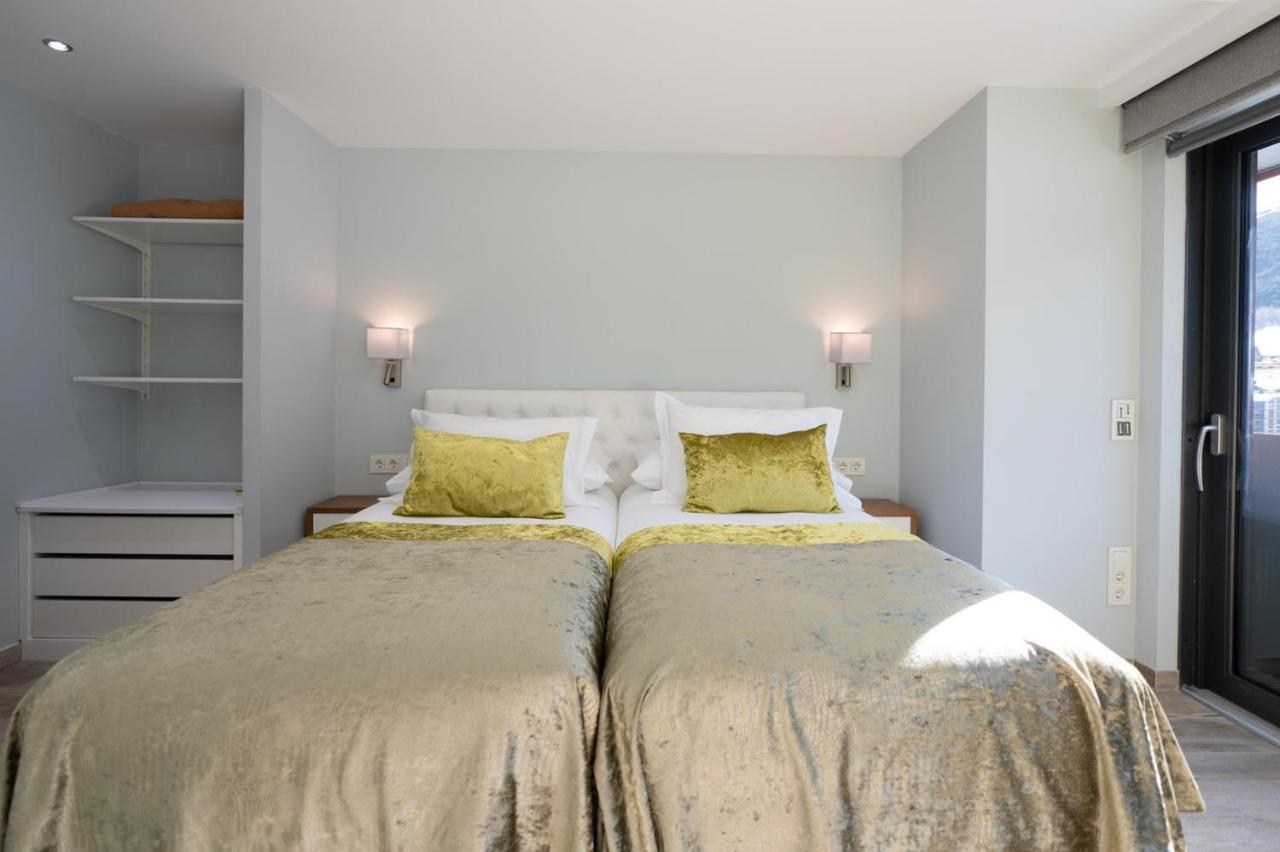 The Mirror & Luxury Apartamento El Tarter