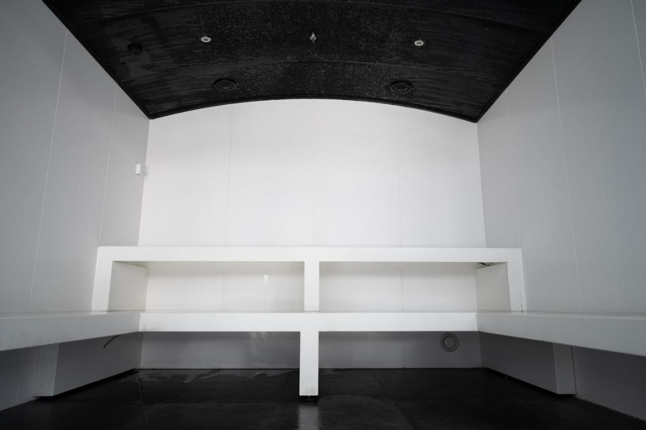 The Mirror & Luxury Apartamento El Tarter