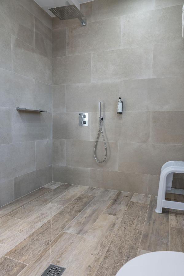 The Mirror & Luxury Apartamento